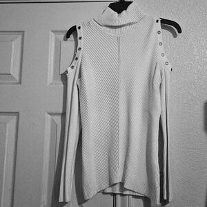 ❣️SALE❣️ XOXO Open Shoulder Longsleeve Turtleneck | Large